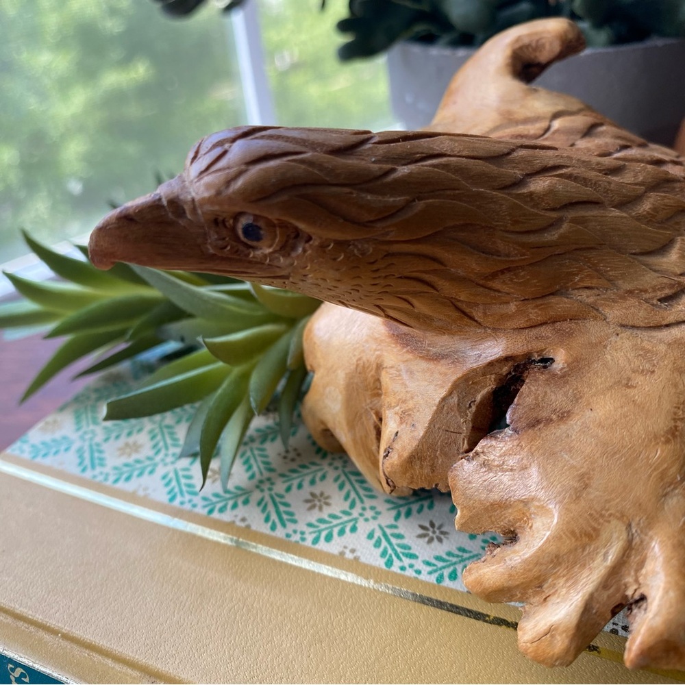 Vintage Wooden Burl Eagle Sculpture EUC - Picture 3 of 10